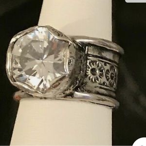 Silpada Queen for a Day Sterling ring CZ. Size 8.